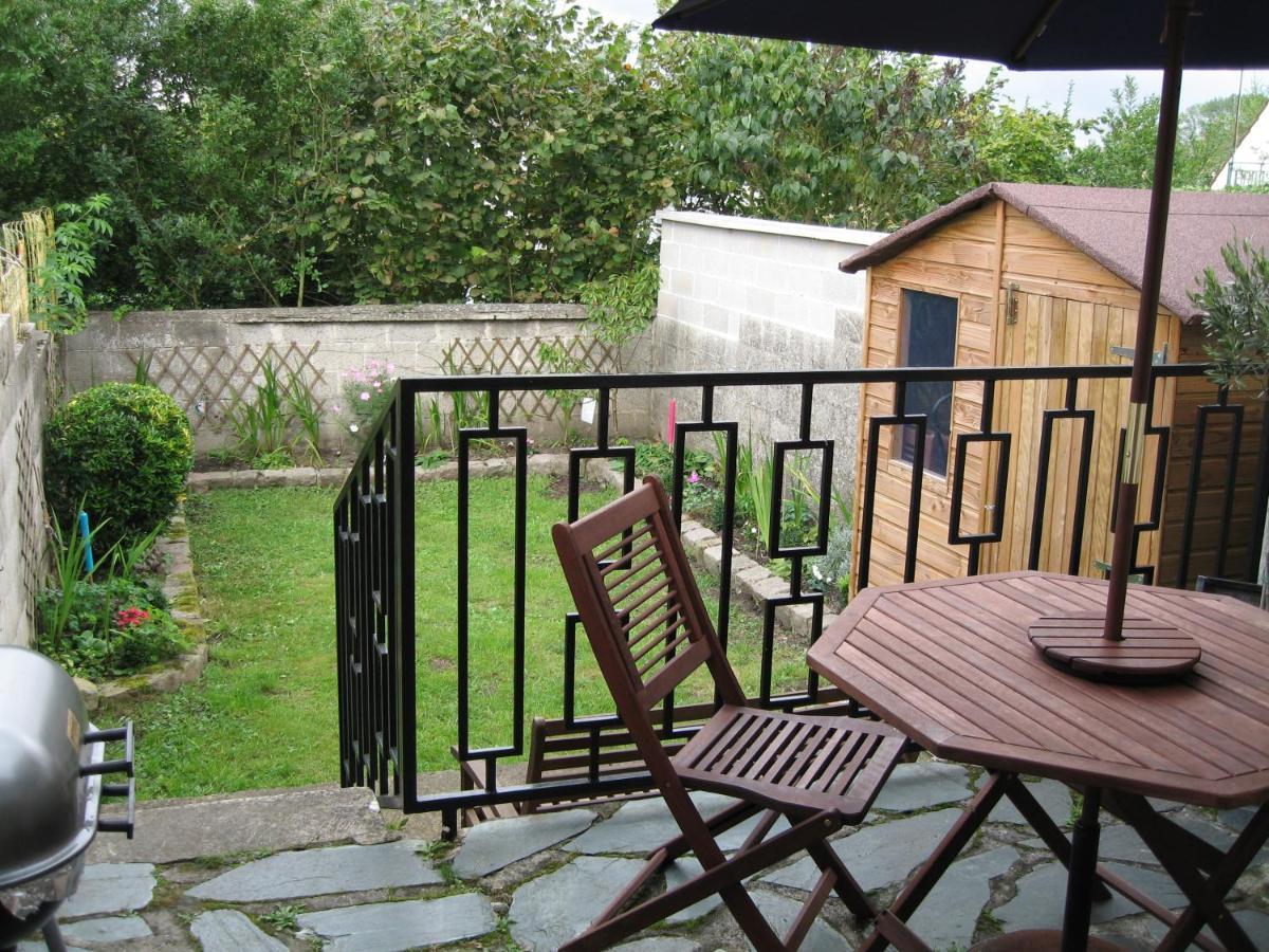 Spacious Quentoinise Town House Saint-Quentin  Bagian luar foto